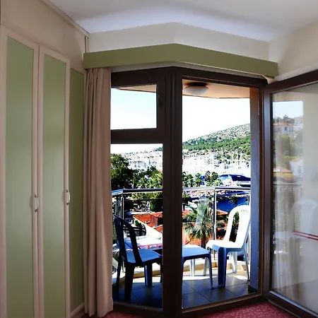 Hotel Ridvan 2*