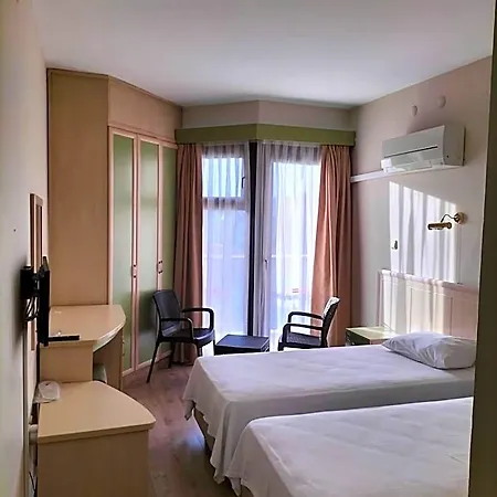 Hotel Ridvan 2*
