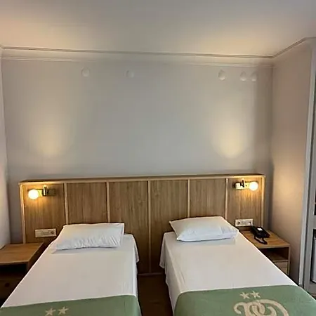 Ridvan Hotel Çeşme